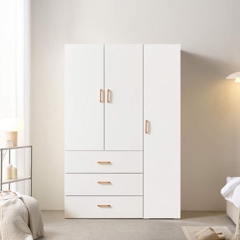 좁은 공간, 옷 때문에 매일 아침 전쟁? 해답은 ‘누벨1200 키큰장’에! 주니어옷장