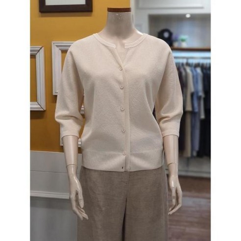 BCBG 투명배색 가디건 B4B3K104