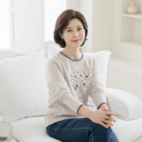 엄마도 멋진 4060! 마담 트리배색라운드봄티셔츠