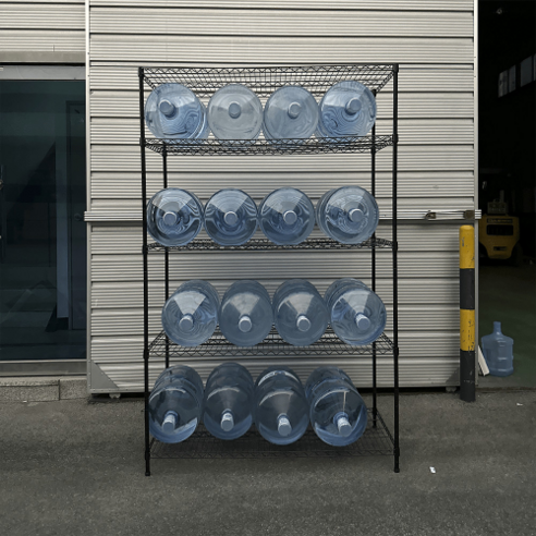 5분 설치로 베란다와 창고 공간을 정리하는 내구성 있는 꿀템요정 철제선반