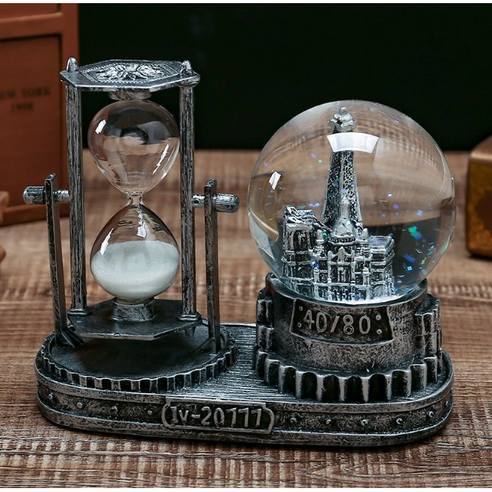 고급스러운 디자인과 품질로 유명한 엔틱한 모래시계 오르골 장식품