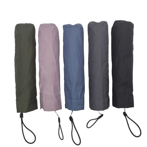 사계절 내내 믿음직한 동행이 되어줄 하루굿즈의 초경량 카본 우산