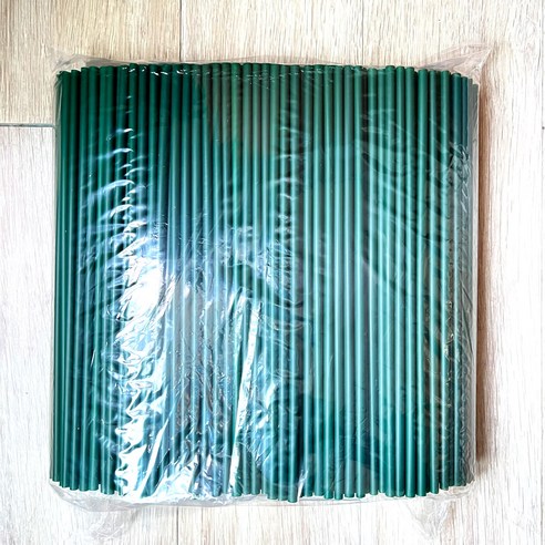 거대한 새로움을 경험하세요: 30cm 길이의 빨대로 편안한 음료 즐거움