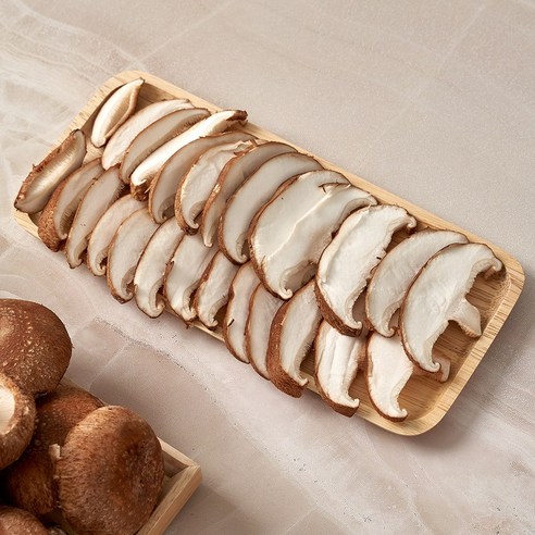 자연의 숨결을 담은 건강한 밥상, 무농약 생표고버섯 슬라이스로 완성하세요