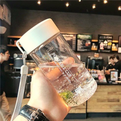 YANG한국어 스타일 스포츠 간단한 플라스틱 남학생 학생 휴대용 누출 방지 커플 크리 에이 티브 신선한 투명 휴대용 컵, 색깔1, 하나