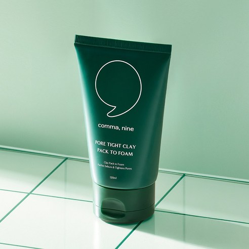 깐달걀 피부를 완성하는 콤마나인 포어 타이트 클레이 팩투폼