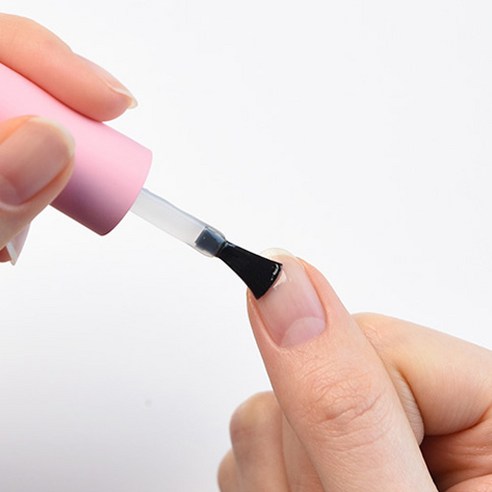 전문가처럼 네일 아트 완성하기