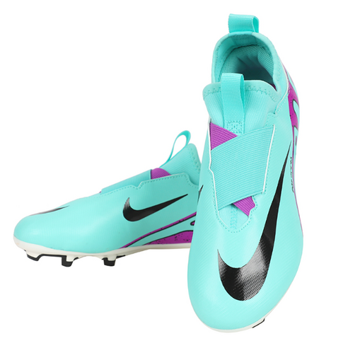 젊은 축구 선수를 위한 뛰어난 성능 아동 축구화