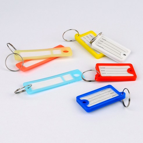 여행의 설렘을 더하는 특별한 액세서리, 나만의 네임텍과 키홀더