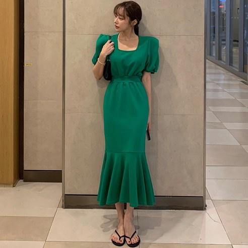 떳다그녀 로덴츠 스퀘어 퍼프 롱 원피스