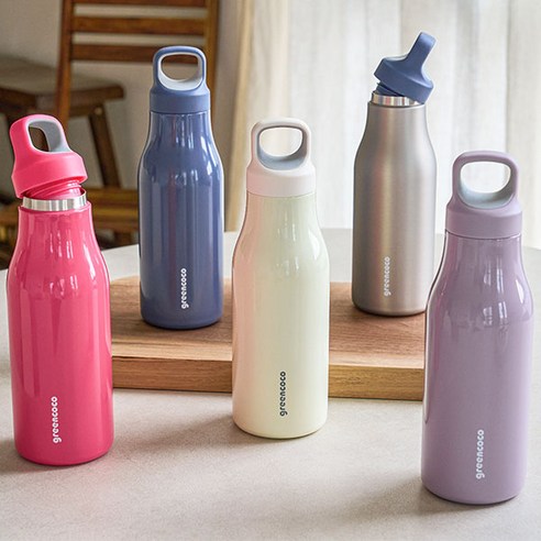 편리하고 내구성 있는 보냉보온 텀블러로 외출 시 수분 보충을 편안하게