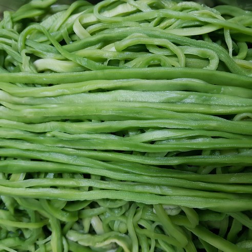 아삭함이 선사하는 미식의 향연, 궁채나물로 식탁을 풍요롭게!