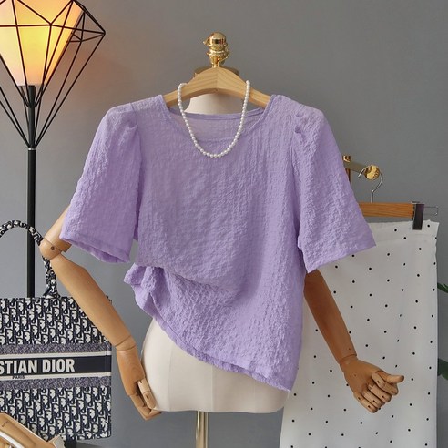 제이프랑 시어서커퍼 프릴 블라우스T 퍼프블라우스