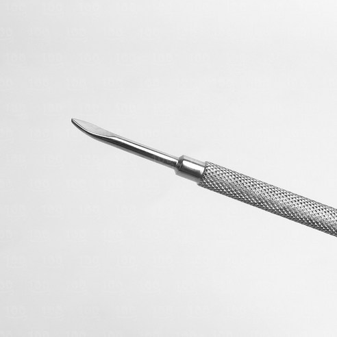 아름다운 손톱을 위한 필수 아이템