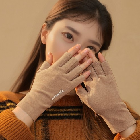 손끝까지 따뜻함과 스타일을! 하이븐 보들보들 반장갑 핸드워머로 겨울을 따뜻하게!