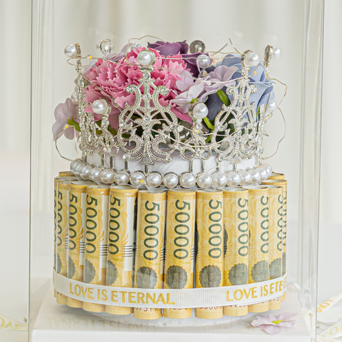 돈과 장미의 달콤한 만남: 금장미 용돈박스로 선물의 의미 전달