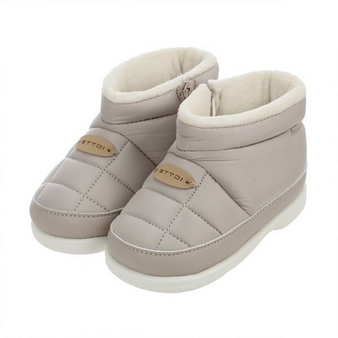 아기 발 건강과 스타일을 책임지는 특별한 선물