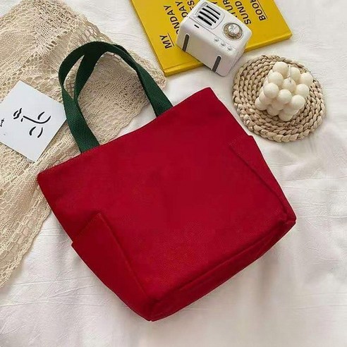 지속 가능한 도시 생활을 위한 세련되고 다용도 에코백