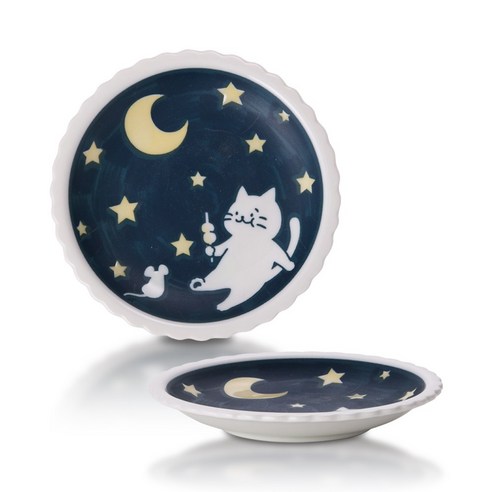 아이린도 고양이와 일요일: 일본 도자기의 실용성과 아름다움