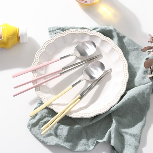 재미있는 주방용품 '꿈꾸는 키친'의 루드 파스텔 수저세트