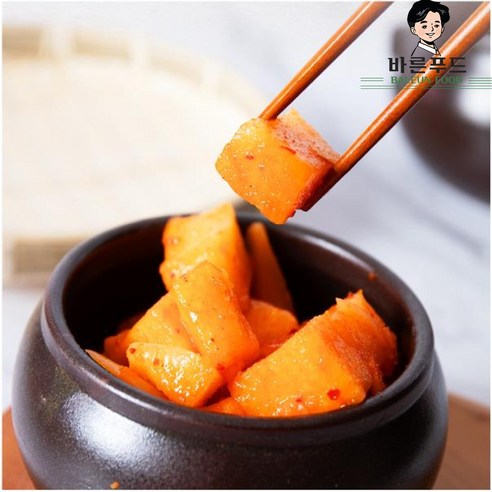 깊어가는 맛, 풍성한 인심: 으뜸 깍두기 10KG의 매력 속으로 으뜸깍두기