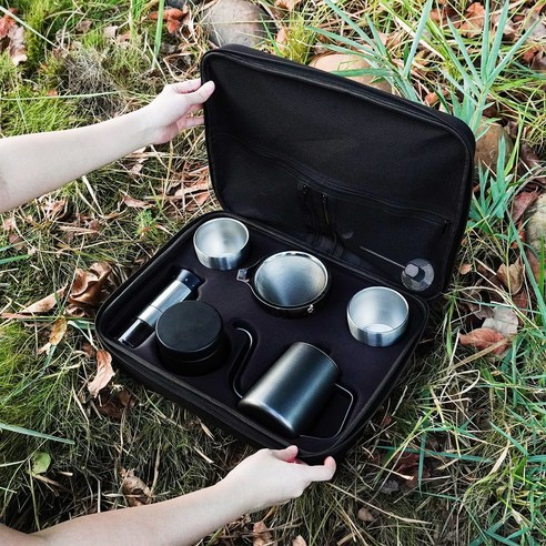 야외 모험가를 위한 필수품: 양조기술 캠핑 아웃도어 핸드드립 커피 세트