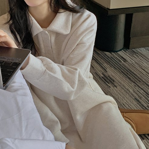핫핑 쁘띠즈 기모 카라 트임롱원피스