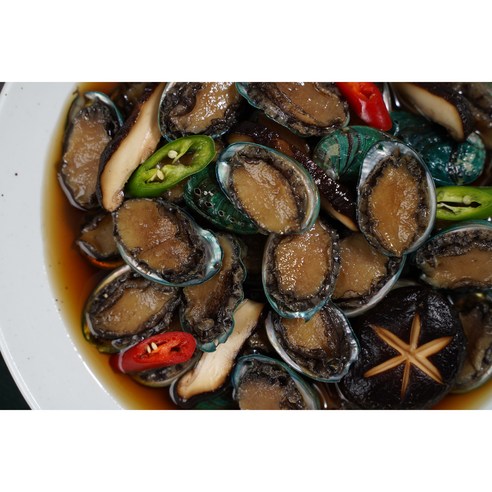 완도에서 수확한 국내산 전복의 맛과 질감을 즐기는 탁월한 방법