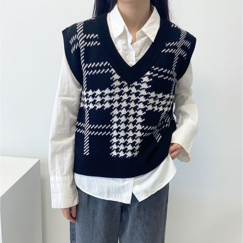 러브어텀 체크 브이넥 조끼 베스트