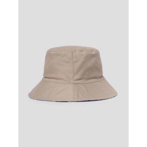 스타일과 햇빛 차단을 한번에! 빈폴 리버서블 버킷햇으로 완성하는 완벽한 데일리룩