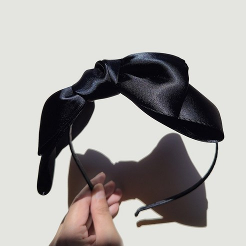 엘레강스한 아름다움을 선사하는 블링살롱 핸드메이드 리본 머리띠