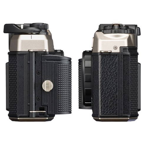 펜탁스 PENTAX 17: 추억을 담는 작은 창, 아날로그 감성의 정수