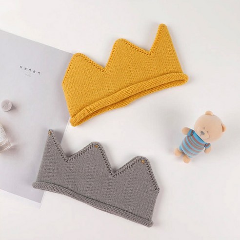 소중한 순간을 더욱 빛낼 특별한 아기 왕관 니트 비니