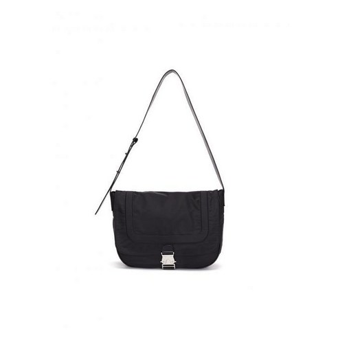 마뗑킴가방 마뗑킴 BIG BUCKLE BAG IN BLACK  Best 5