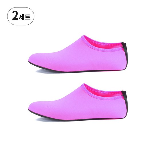 가성비 끝판왕 아쿠아슈즈: 여름 휴가, 발편함과 스타일을 모두 잡아!