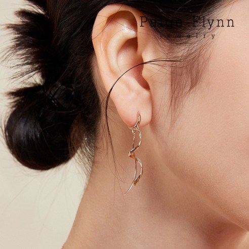 할인가격 15,900원, 정상가격 73,000원, 할인율 78%, 배송료 2,500원, 소재 Brass+14K Gold, 중량 1.8g