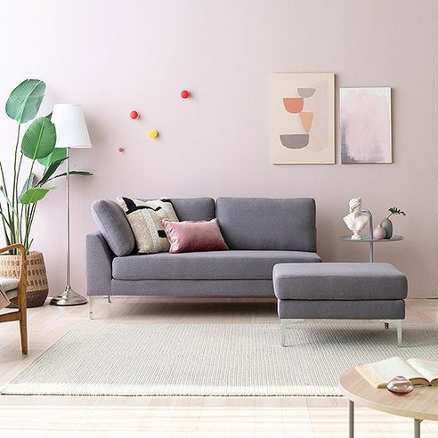좁은 공간을 넓게 쓰는 마법, 한샘 레벤 플랫 소파