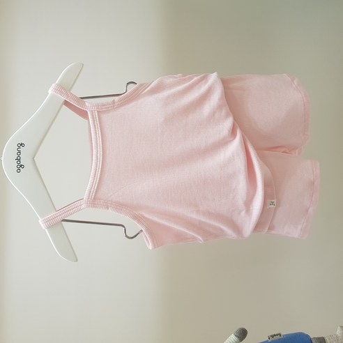 에어컨 입은 듯 시원한 아가방 여름 나시 상하복, 땀 많은 우리 아기 꿀잠 보장!