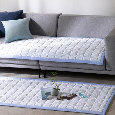 올여름, 끈적이는 소파와 작별하는 방법? 보몽드 냉감 소파패드 솔직 후기 보몽드소파토퍼