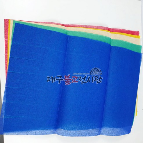 오색종이로 일상에 작은 위로와 긍정 에너지를 더하세요.