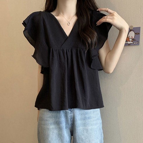 세련된 여성스러운 룩을 완성하세요