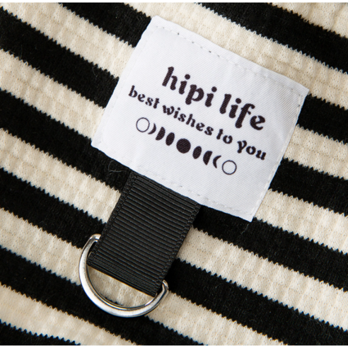 세련된 강아지 옷으로 시원하게 여름을 보내보세요.