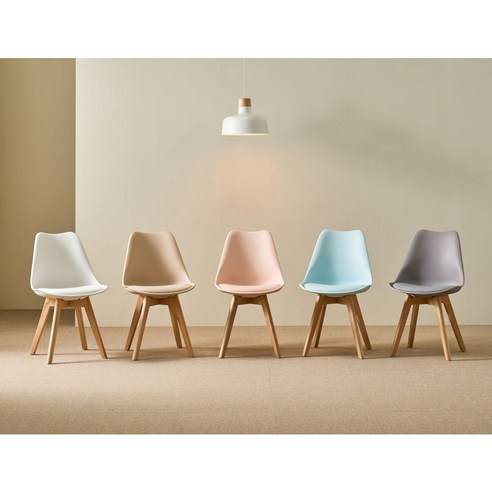 편안함과 스타일을 모두 갖춘 에포크 루노 원목 디자인 체어 식탁의자