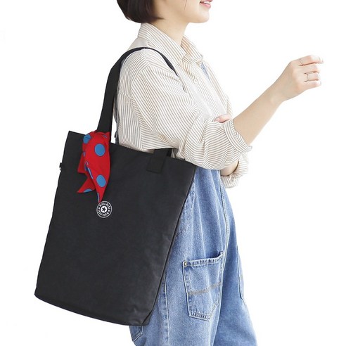 가볍고 스타일리시한 루루백 쇼퍼백으로 당신의 일상을 특별하게!