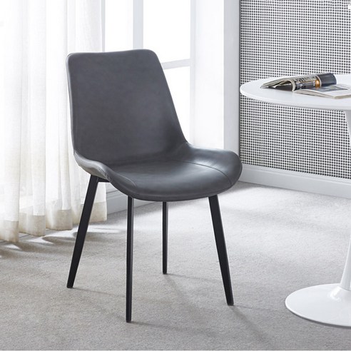 따뜻한 감성을 더하는 까사미아 카르네 가죽체어 브라운