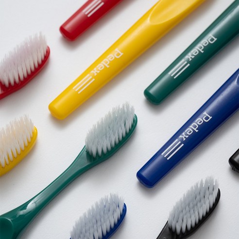 독일 초극세모 칫솔로 잇몸 걱정 없이 개운한 양치!