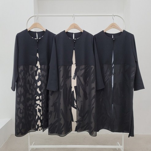 중년 여성을 위한 다재다능한 이중 원피스: 스타일, 기능성, 우아함의 조화