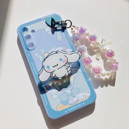 시나모롤의 귀여운 매력이 살아 있는 케이스