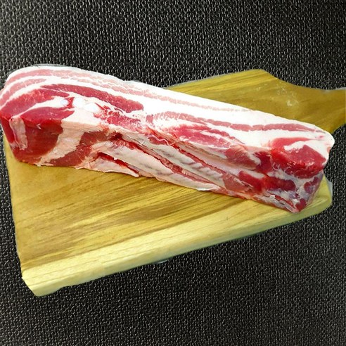 유쾌상회 국내산 돈 삼겹살 보쌈용 및 수육용, 1개, 500g
