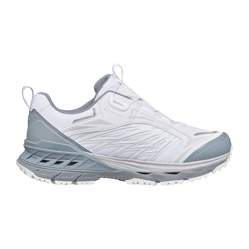 편안하고 안정적인 등산을 위한 블랙야크 343 MAX D GTX 트레킹화